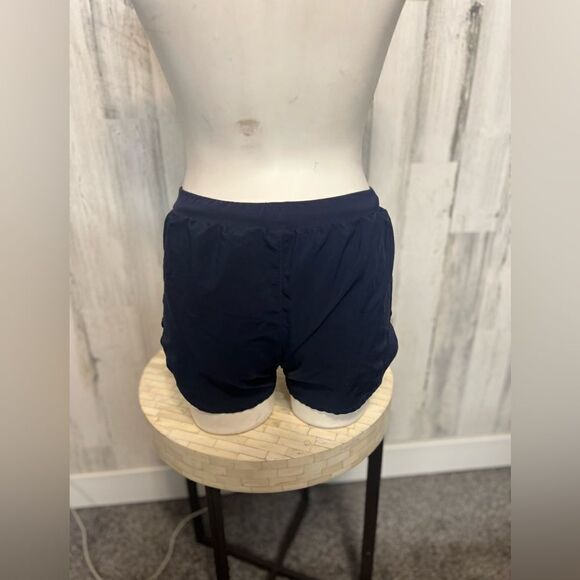 Under Armour shorts - Picture 3 of 6